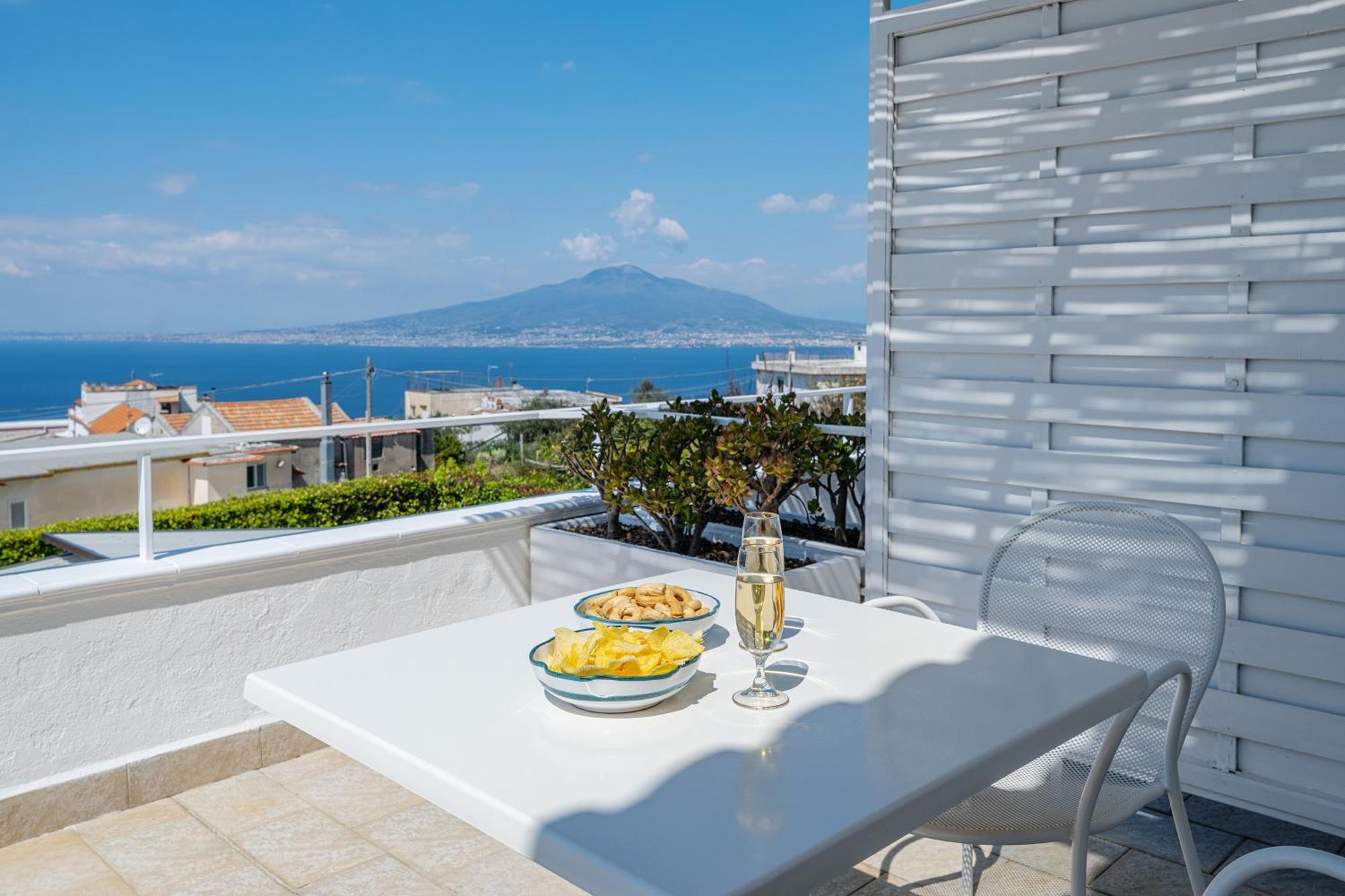 Villa Raf Vico Equense Exterior photo
